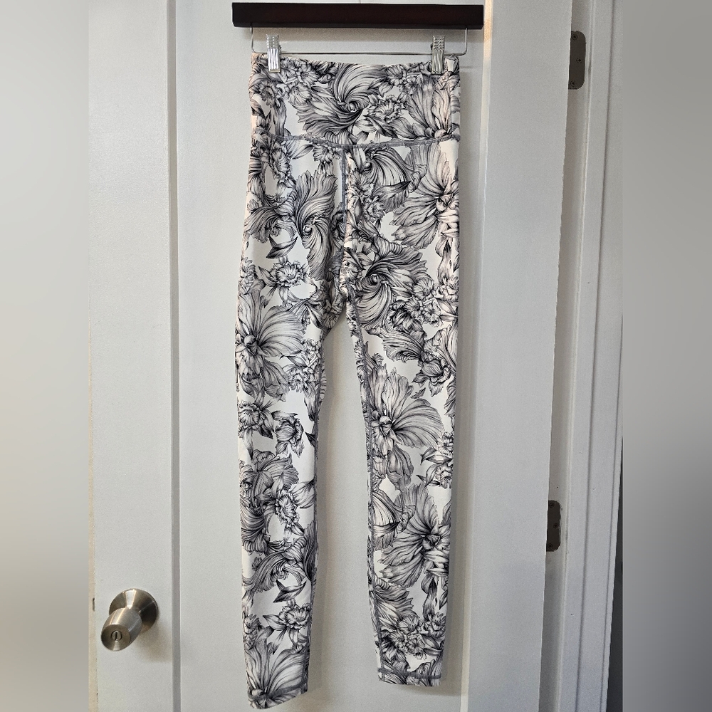 Balance Collection Floral Black and White Leggings